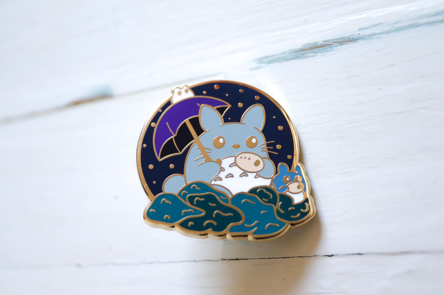 Enamel Pin - Totoro (smalart mail 09/23)
