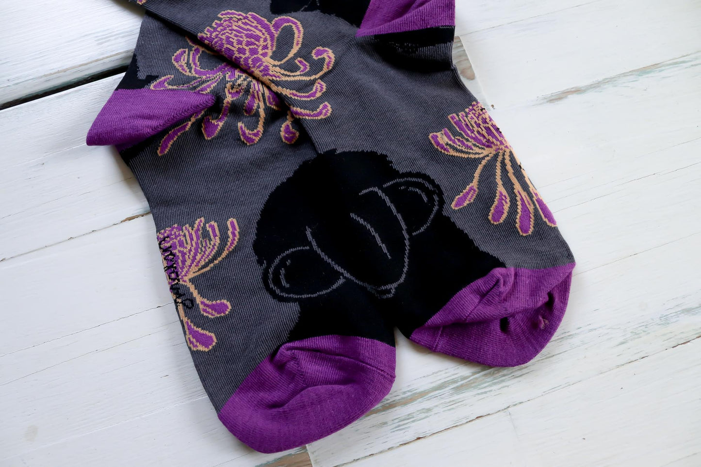 Socks - Chrysanthemum Crows