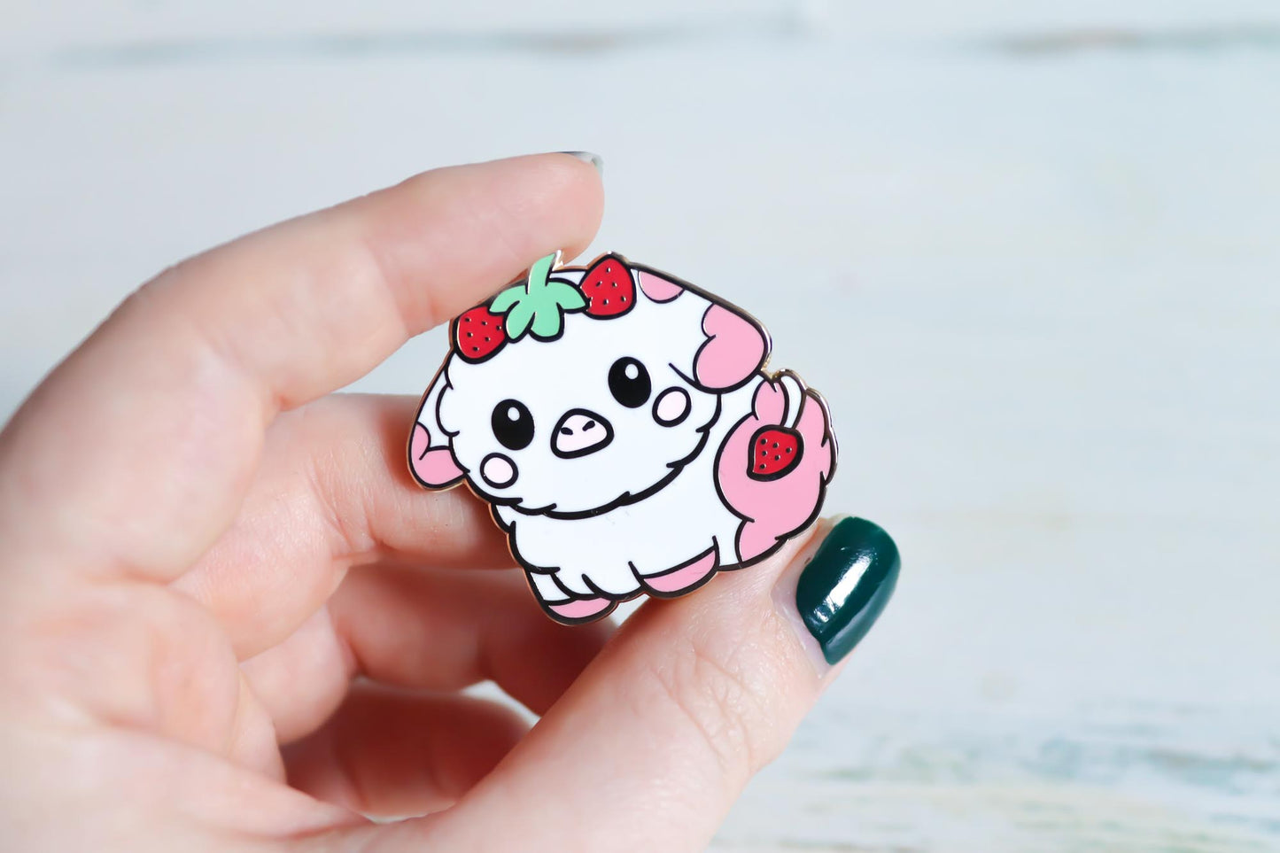 Enamel Pin - smalart mail 04/24