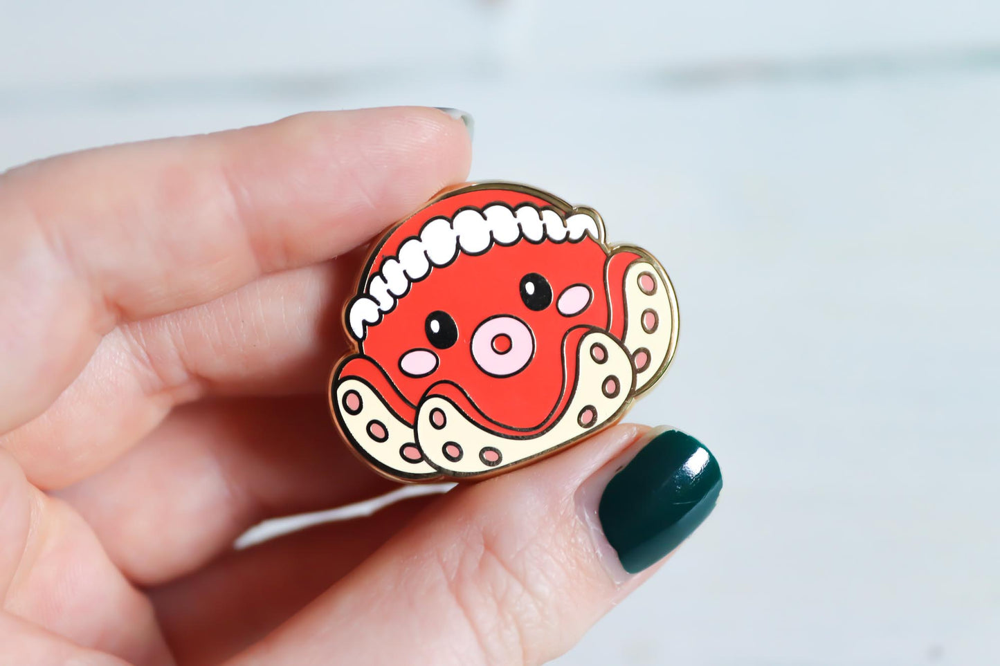 Enamel Pin - smalart mail 08/24