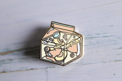 BLACK FRIDAY SPECIAL Enamel Pin - smalart mail 01/24