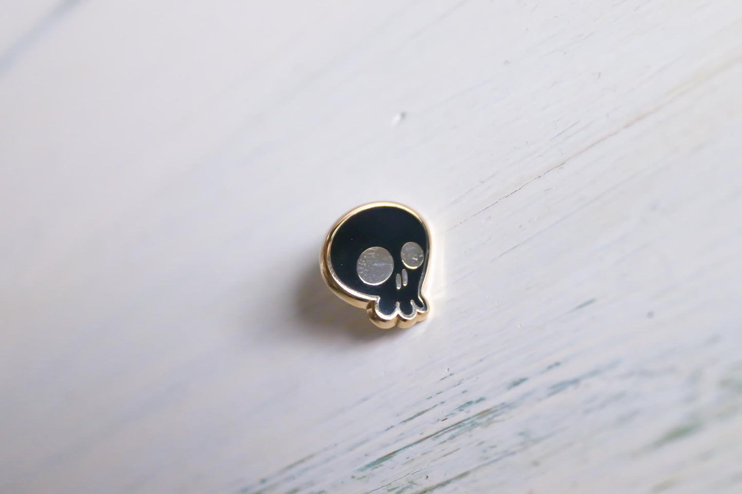 Enamel Pin - Skull Black