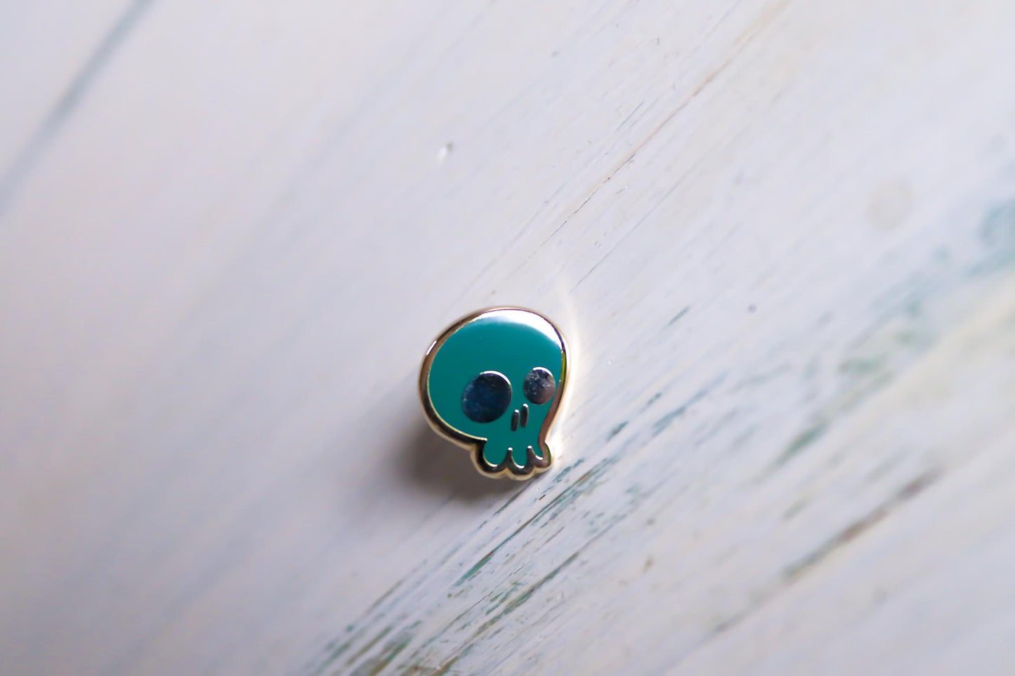 Enamel Pin - Skull Teal